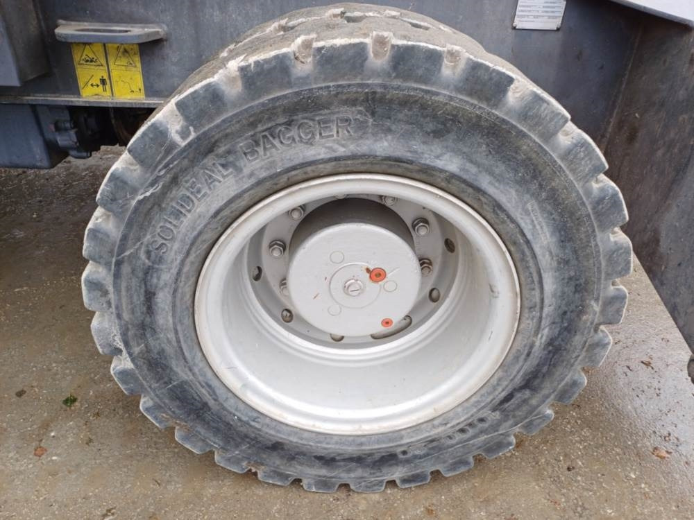 Fuchs MHL 331 - Waste/ Industry handler: picture 5 Fuchs MHL 331 - Waste/ Industry handler: picture 5