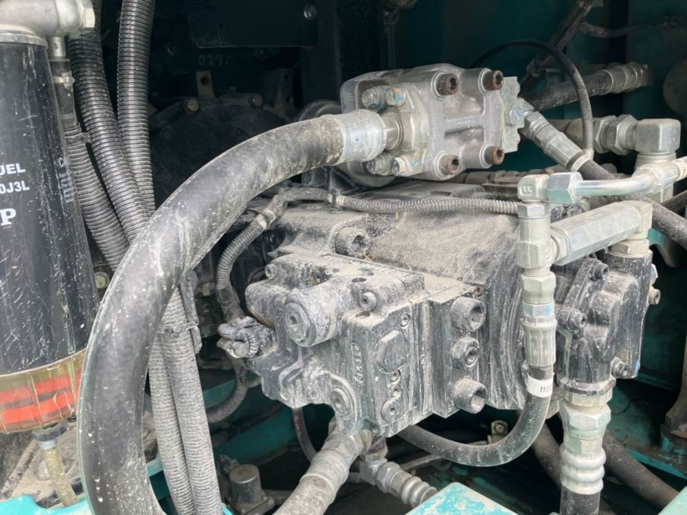 Kobelco SK270 SRNLC-5 - Crawler excavator: picture 5 Kobelco SK270 SRNLC-5 - Crawler excavator: picture 5