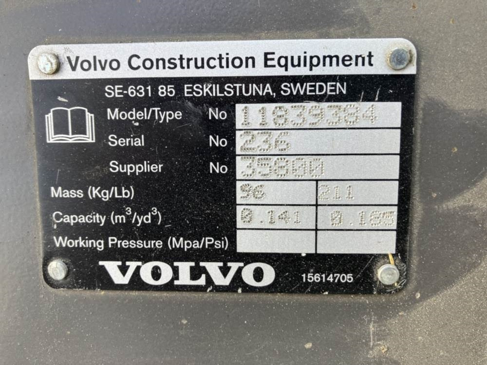 Volvo Böschungslöffel starr - Festanbau - Backhoe loader: picture 4 Volvo Böschungslöffel starr - Festanbau - Backhoe loader: picture 4