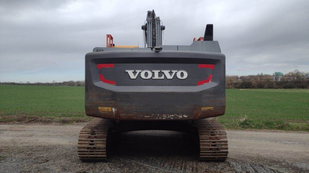 Volvo EC250EL - Crawler excavator: picture 5 Volvo EC250EL - Crawler excavator: picture 5