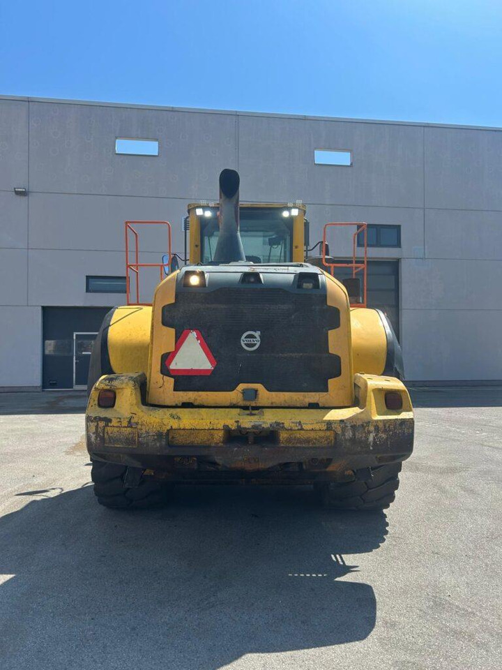 Volvo L250G - Wheel loader: picture 5 Volvo L250G - Wheel loader: picture 5