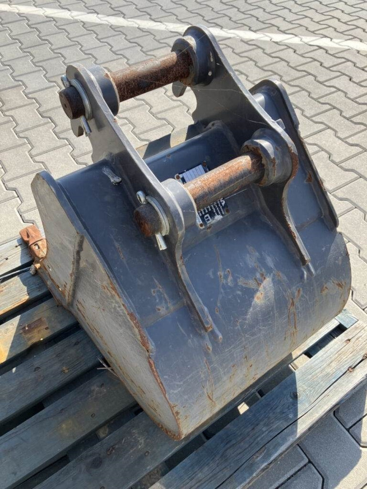 Volvo Tieflöffel mit Zähne - Festanbau - Backhoe loader: picture 2 Volvo Tieflöffel mit Zähne - Festanbau - Backhoe loader: picture 2