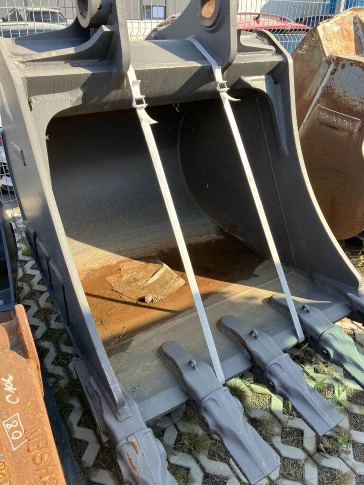 Volvo Tieflöffel mit Zähnen - Festanbau - Backhoe loader: picture 4 Volvo Tieflöffel mit Zähnen - Festanbau - Backhoe loader: picture 4
