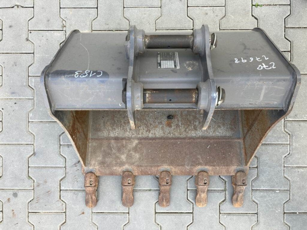 Volvo Tieflöffel mit Zähnen - Festanbau - Backhoe loader: picture 2 Volvo Tieflöffel mit Zähnen - Festanbau - Backhoe loader: picture 2