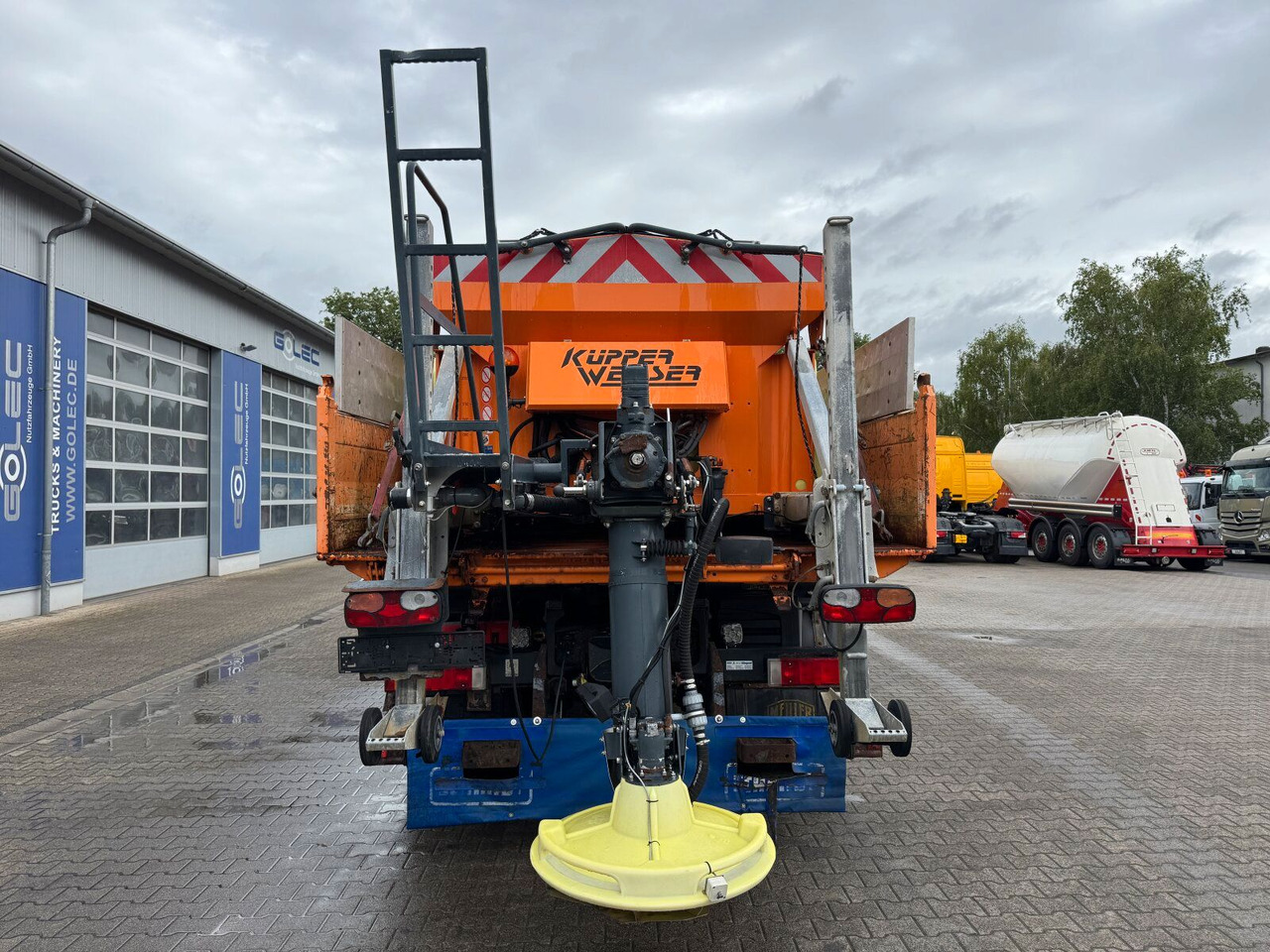 Iveco TRAKKER Kipper Kran TEREX 85.2 Winterdienst - Tipper, Crane truck: picture 5 Iveco TRAKKER Kipper Kran TEREX 85.2 Winterdienst - Tipper, Crane truck: picture 5