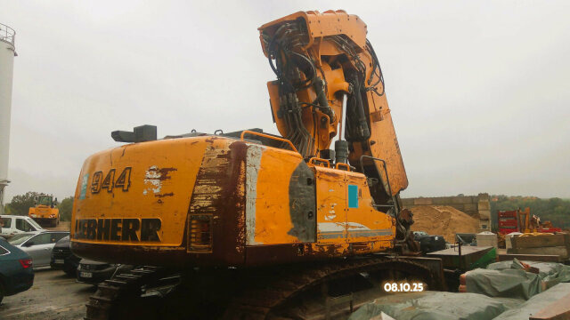 Liebherr R944C T Kettenbagger 43 Ton Tunnel 9.900 h - Crawler excavator: picture 4 Liebherr R944C T Kettenbagger 43 Ton Tunnel 9.900 h - Crawler excavator: picture 4