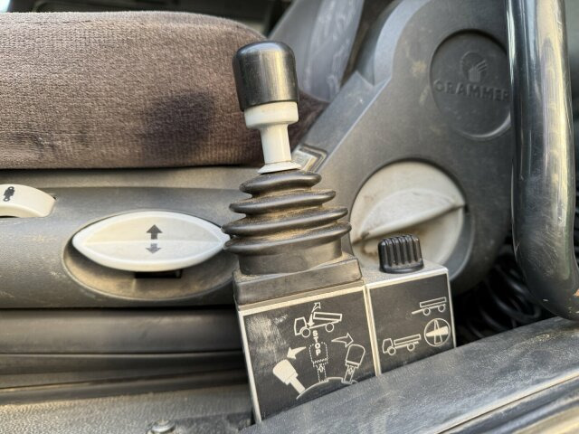 MAN TGS 26.400 6x6 MEILLER Kipper Schmitz EURO 5 - Tipper: picture 2 MAN TGS 26.400 6x6 MEILLER Kipper Schmitz EURO 5 - Tipper: picture 2