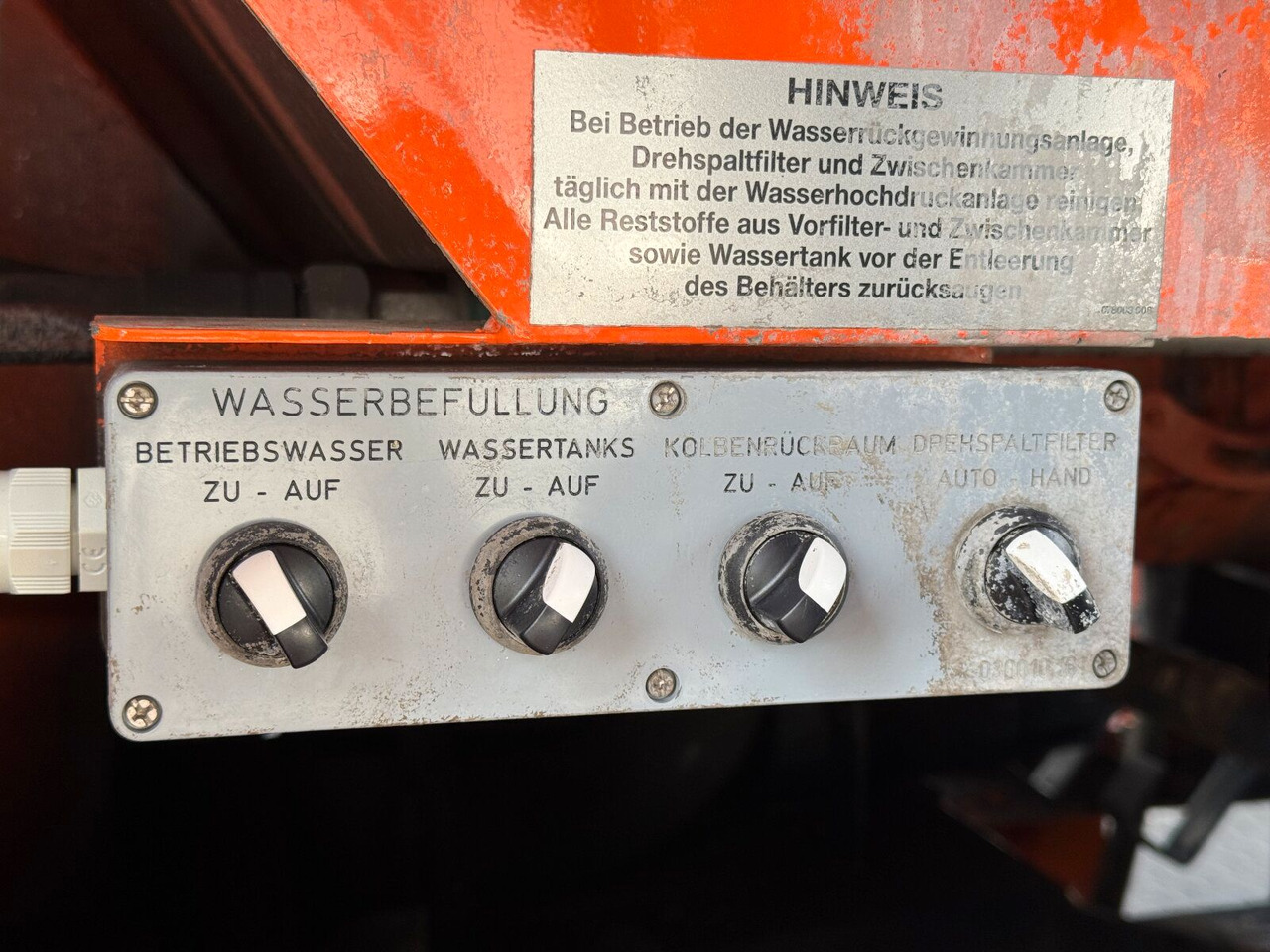 New Vacuum truck Mercedes-Benz ACTROS 4148 8x4 Kanalreiniger & Wasserrückgewinn: picture 25