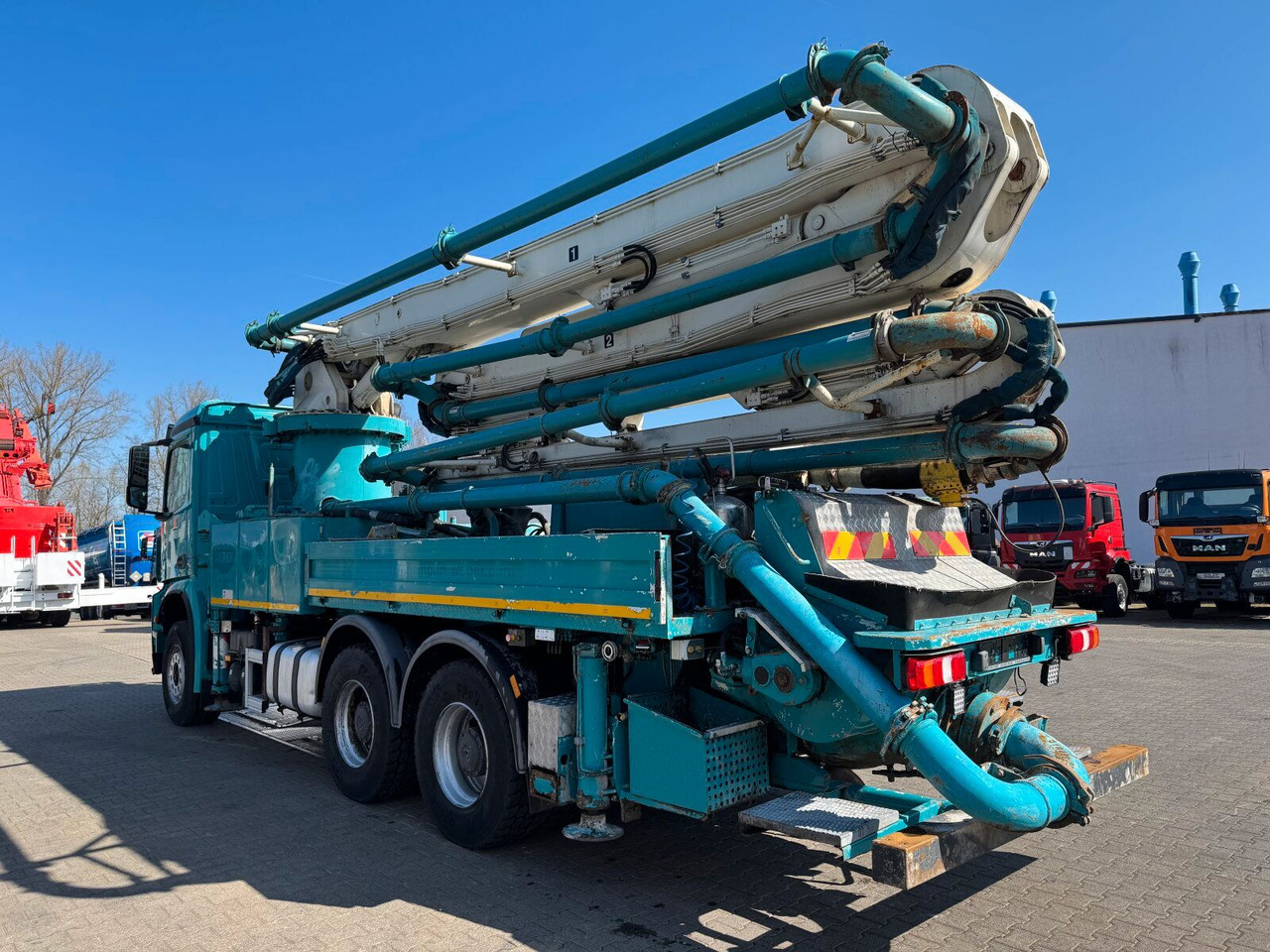 Mercedes-Benz AROCS 2844 6x4 Euro 6 Betonpumpe SERMAC 5Z33 - Concrete pump truck: picture 5 Mercedes-Benz AROCS 2844 6x4 Euro 6 Betonpumpe SERMAC 5Z33 - Concrete pump truck: picture 5
