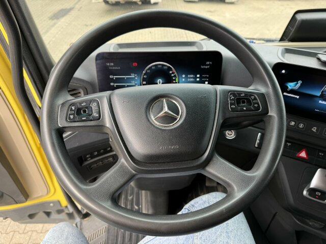 Mercedes-Benz ACTROS 1846 4x4 HAD Eur 6 Kipphydraulik Retarder - Tractor unit: picture 5 Mercedes-Benz ACTROS 1846 4x4 HAD Eur 6 Kipphydraulik Retarder - Tractor unit: picture 5