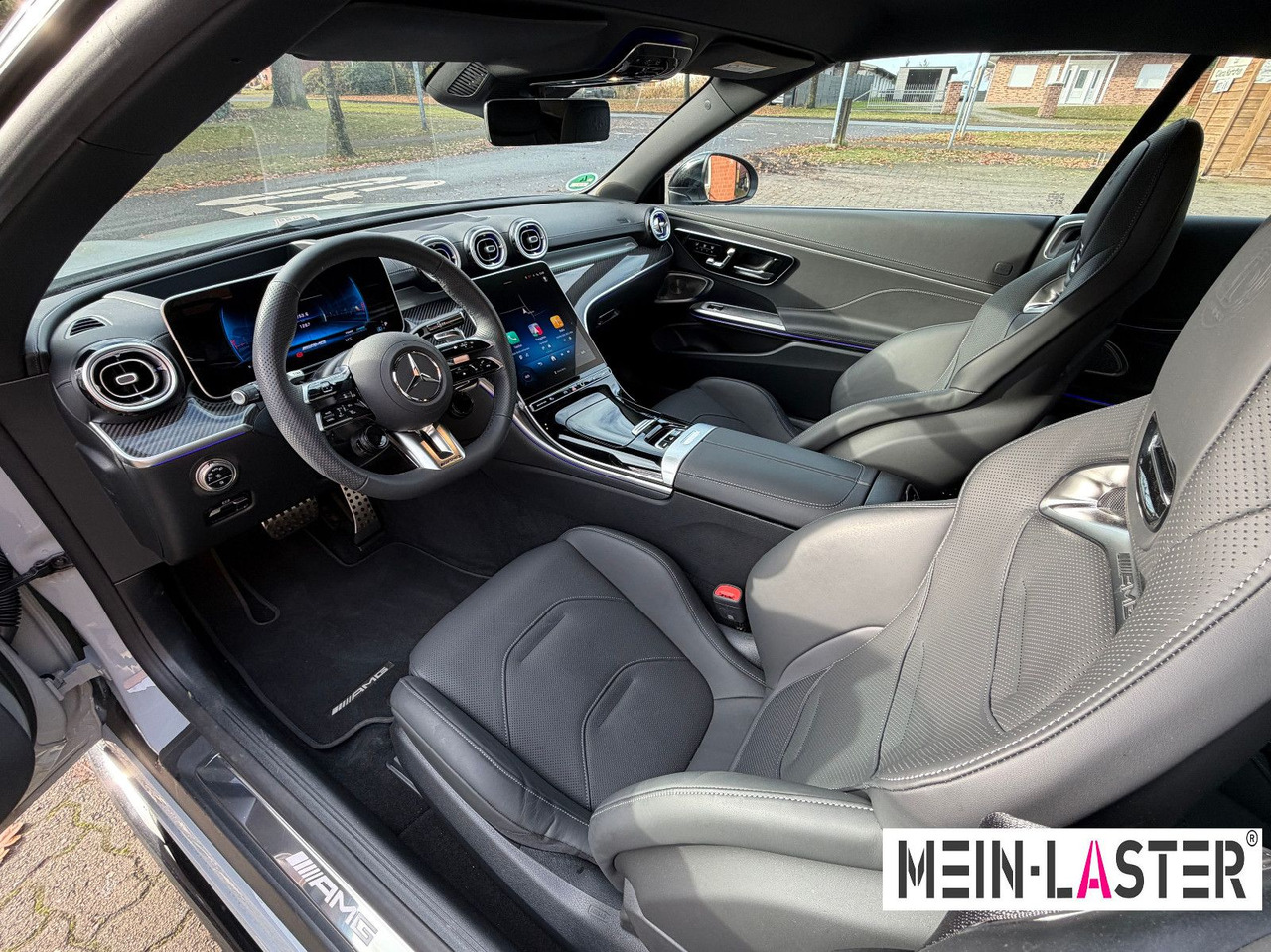 Convertible Mercedes-Benz CLE 53 Cabrio 4Matic AMG Performance: picture 8