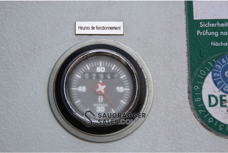 Mercedes-Benz Actros 4141 RSP 2014 Saugbagger 8x8 leasing Mercedes-Benz Actros 4141 RSP 2014 Saugbagger 8x8: picture 8 Mercedes-Benz Actros 4141 RSP 2014 Saugbagger 8x8 leasing Mercedes-Benz Actros 4141 RSP 2014 Saugbagger 8x8: picture 8