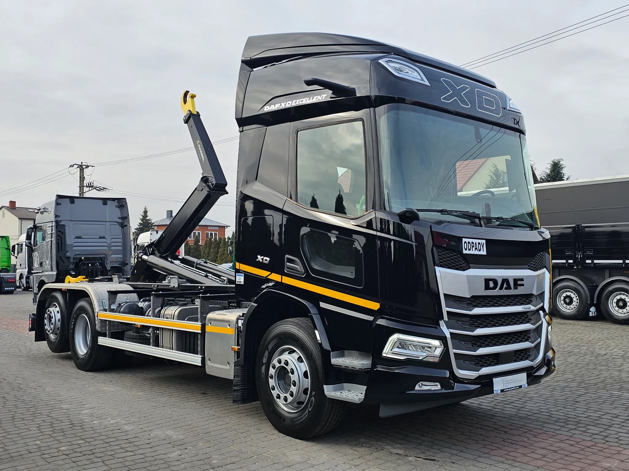DAF XD 450 - Hook lift truck: picture 1 DAF XD 450 - Hook lift truck: picture 1
