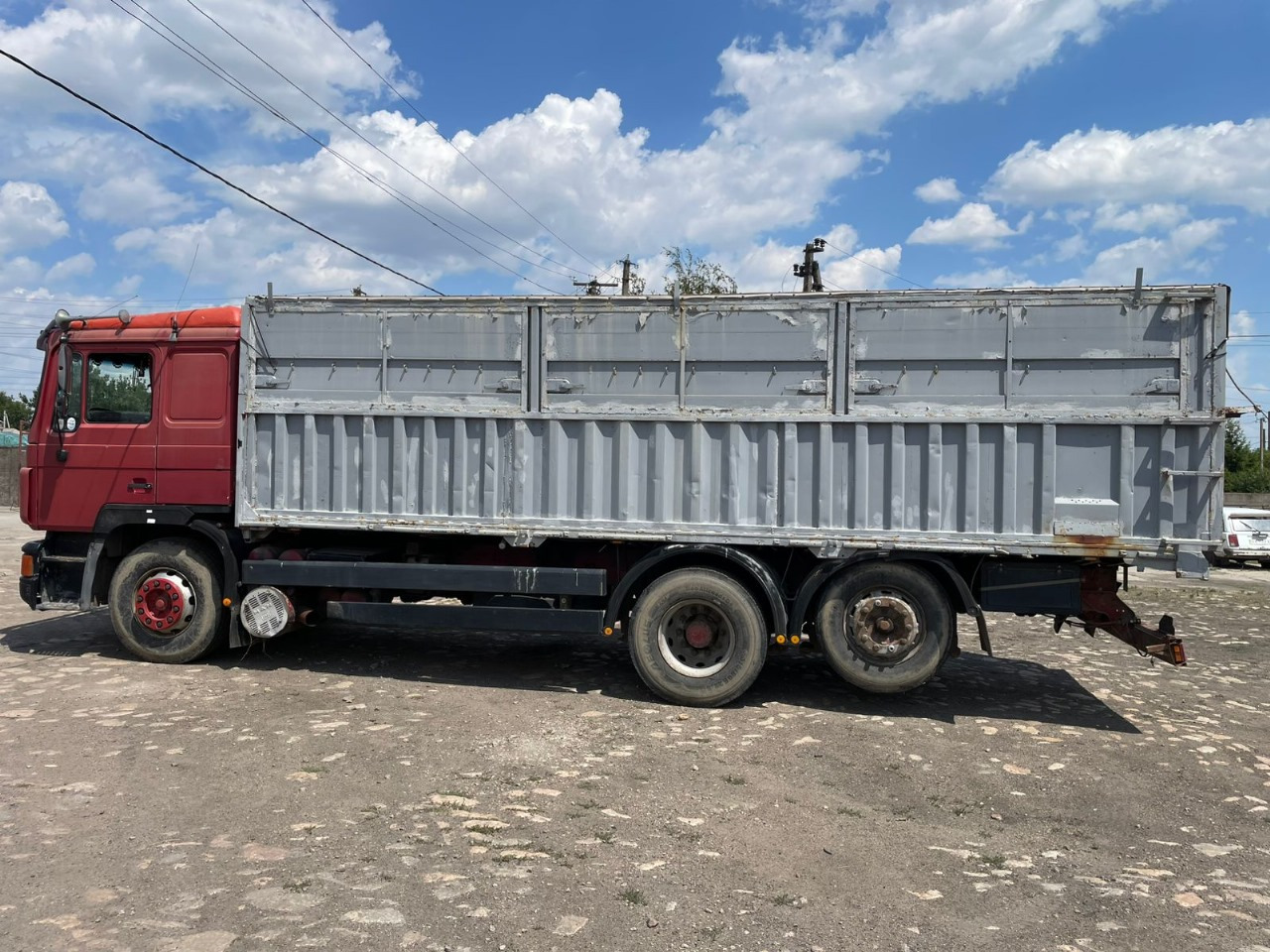 MAN 25.422 - Dropside/ Flatbed truck: picture 4 MAN 25.422 - Dropside/ Flatbed truck: picture 4