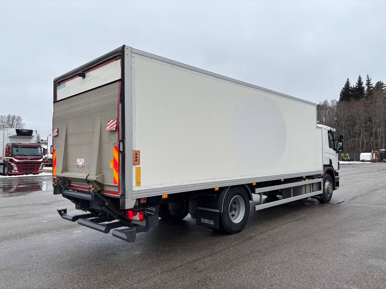 SCANIA P230 - Refrigerator truck: picture 4 SCANIA P230 - Refrigerator truck: picture 4
