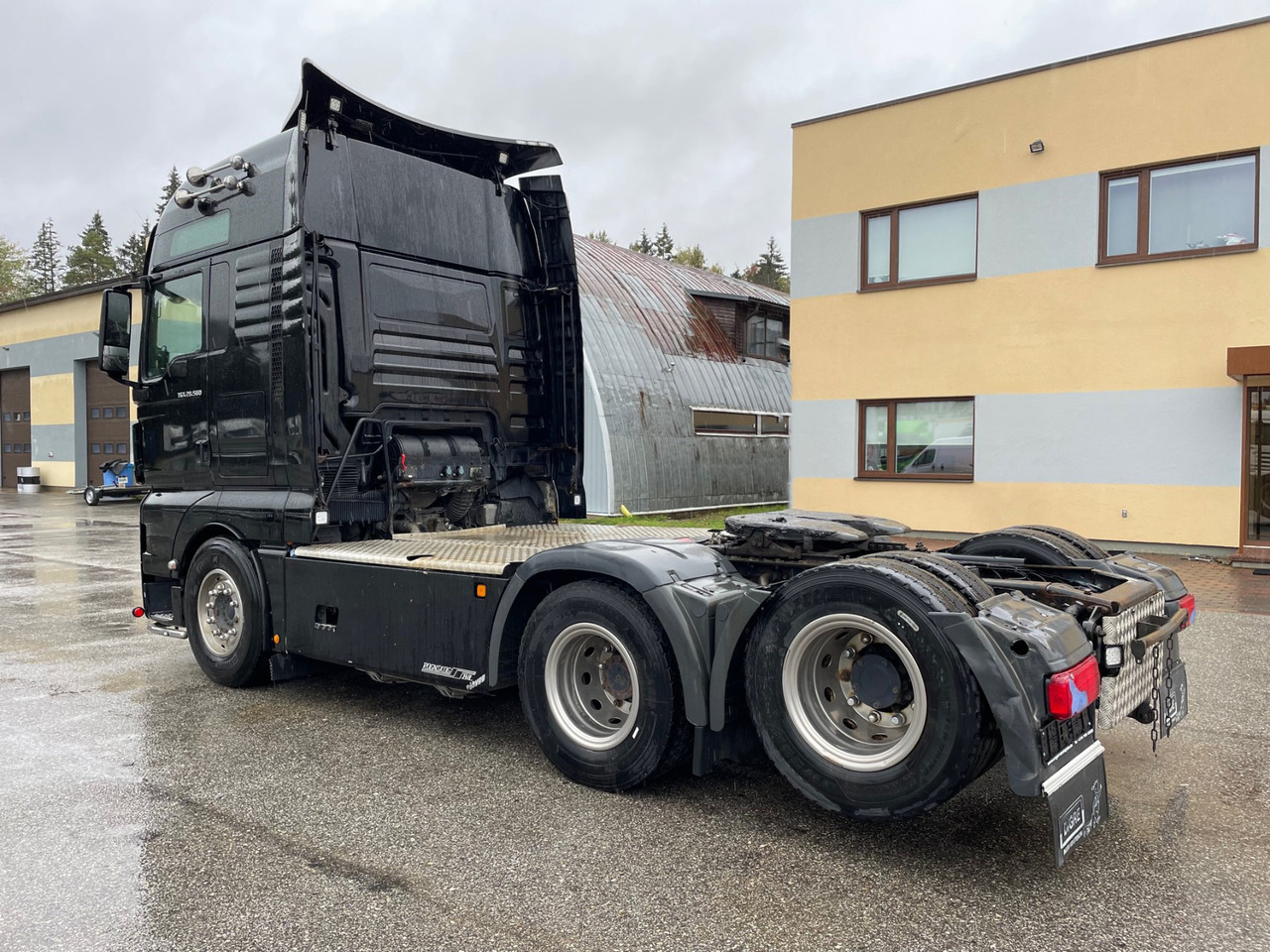 MAN TGX 28.560 - Tractor unit: picture 5 MAN TGX 28.560 - Tractor unit: picture 5