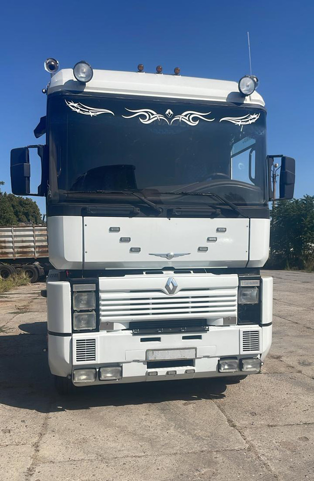 RENAULT Magnum 420 - Tractor unit: picture 2 RENAULT Magnum 420 - Tractor unit: picture 2