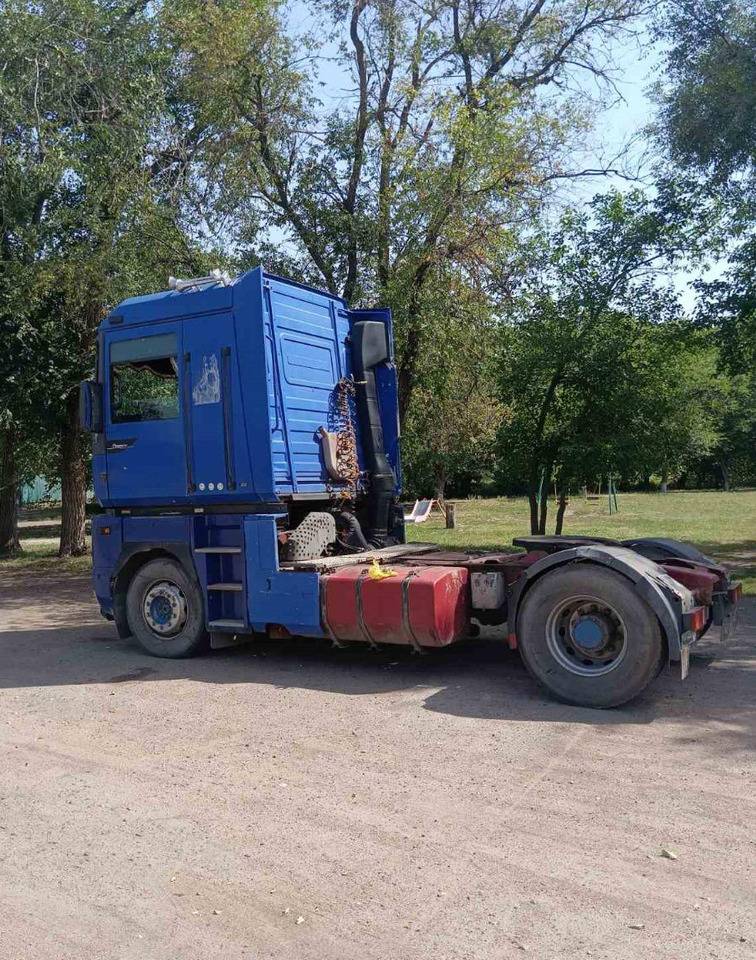 RENAULT Magnum 430 - Tractor unit: picture 3 RENAULT Magnum 430 - Tractor unit: picture 3