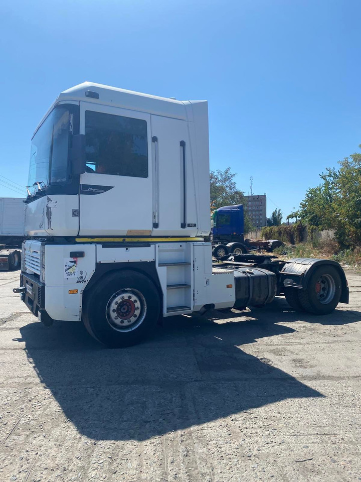RENAULT Magnum 440 - Tractor unit: picture 4 RENAULT Magnum 440 - Tractor unit: picture 4