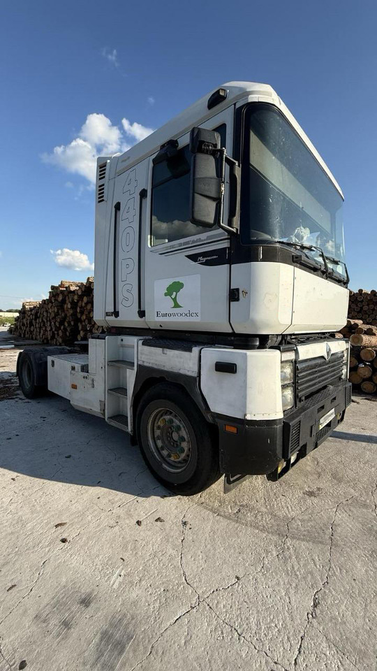 RENAULT Magnum 440 - Tractor unit: picture 1 RENAULT Magnum 440 - Tractor unit: picture 1