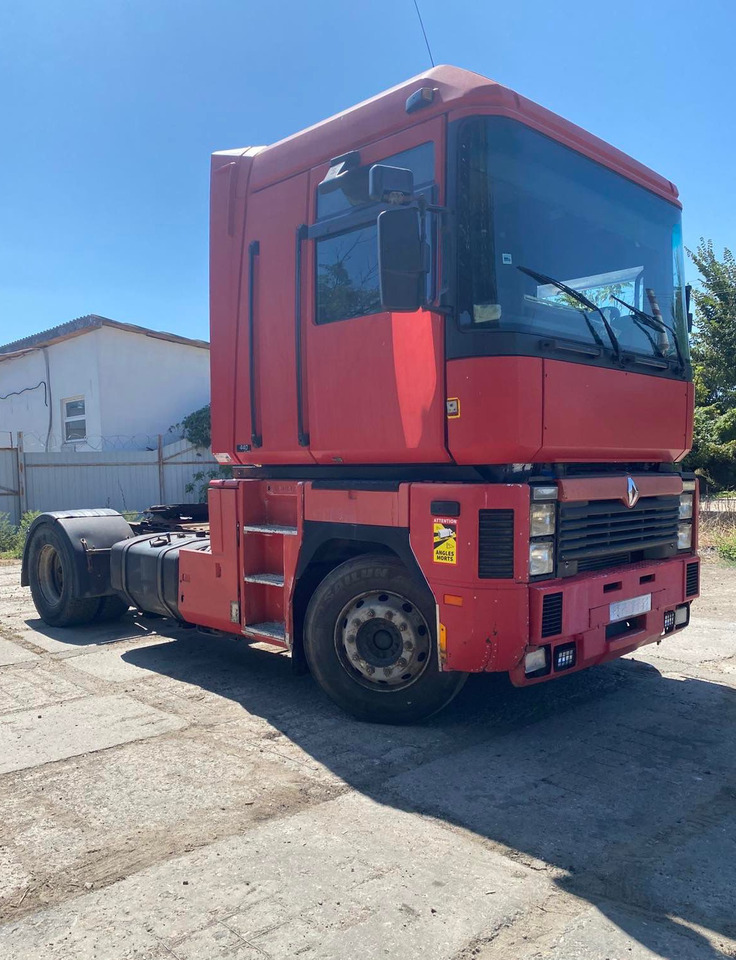 RENAULT Magnum 440 - Tractor unit: picture 1 RENAULT Magnum 440 - Tractor unit: picture 1
