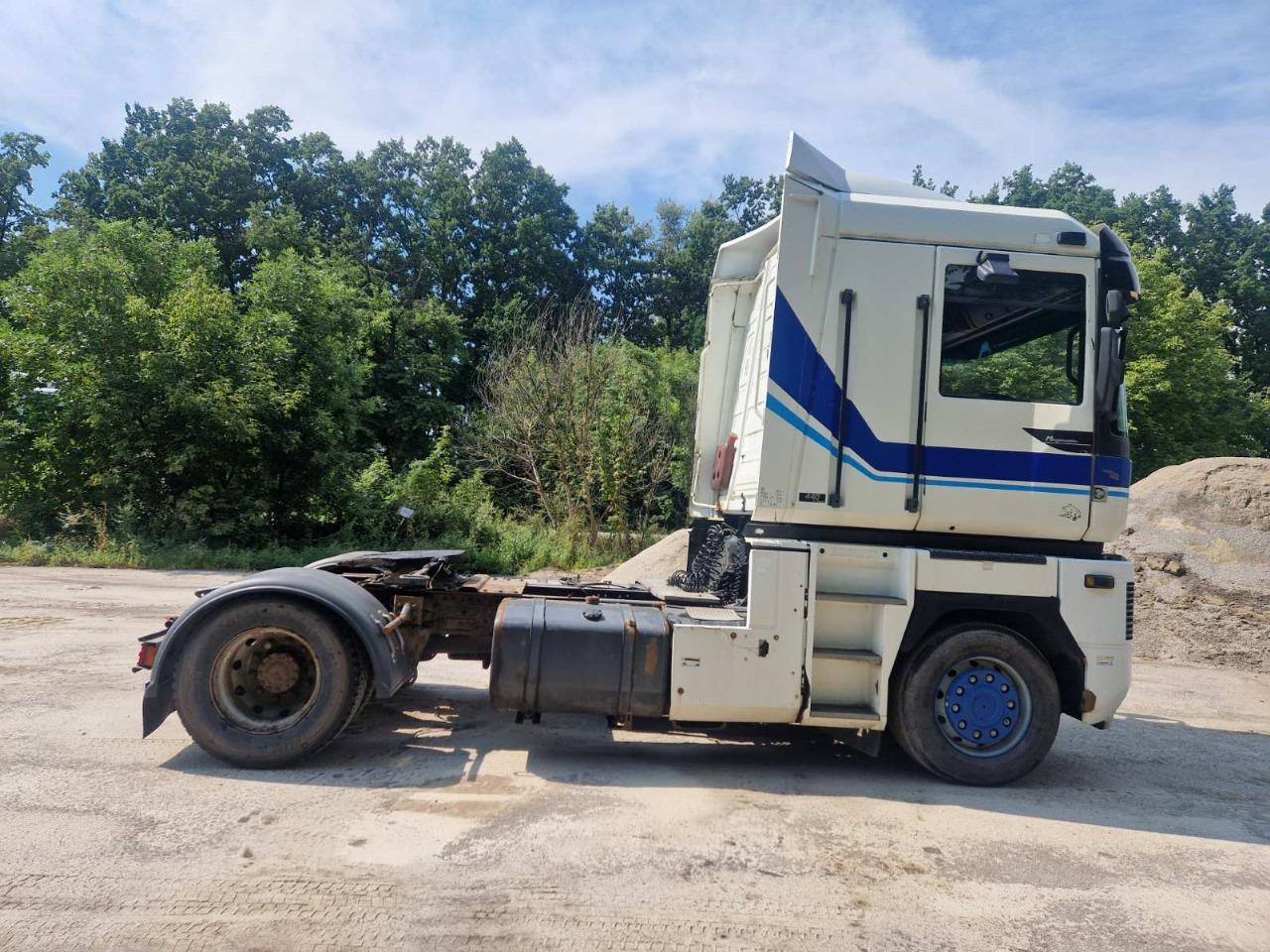 RENAULT Magnum 440 - Tractor unit: picture 5 RENAULT Magnum 440 - Tractor unit: picture 5