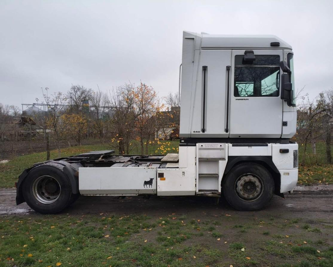 RENAULT Magnum 440 ID1482S - Tractor unit: picture 4 RENAULT Magnum 440 ID1482S - Tractor unit: picture 4