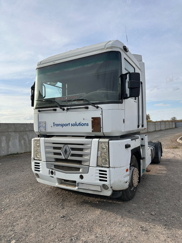 RENAULT Magnum 440 | ID1639S - Tractor unit: picture 3 RENAULT Magnum 440 | ID1639S - Tractor unit: picture 3