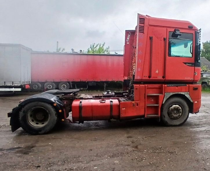 RENAULT Magnum 470 - Tractor unit: picture 2 RENAULT Magnum 470 - Tractor unit: picture 2