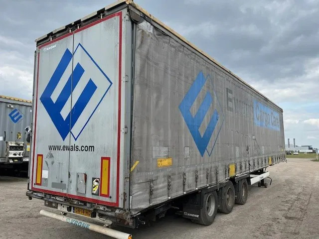 Krone 2x 2014 XL KRONE MEGA P400 HUCKEPACK - Closed box semi-trailer: picture 5 Krone 2x 2014 XL KRONE MEGA P400 HUCKEPACK - Closed box semi-trailer: picture 5