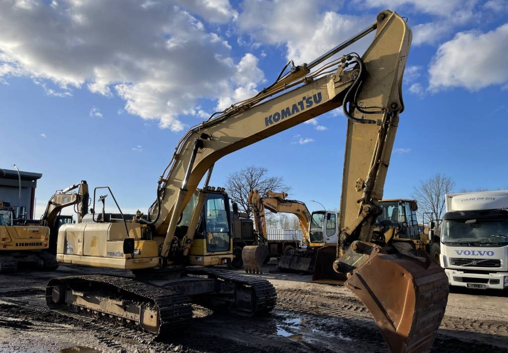 Komatsu PC 240LC-8 Hammerlines Klima 2 buckets - Crawler excavator: picture 4 Komatsu PC 240LC-8 Hammerlines Klima 2 buckets - Crawler excavator: picture 4