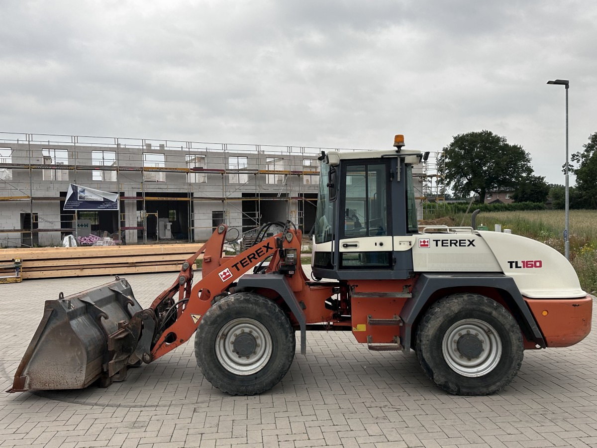 TEREX TL 160 Klima Schaufel + Palettengabel Top ! - Wheel loader: picture 1 TEREX TL 160 Klima Schaufel + Palettengabel Top ! - Wheel loader: picture 1