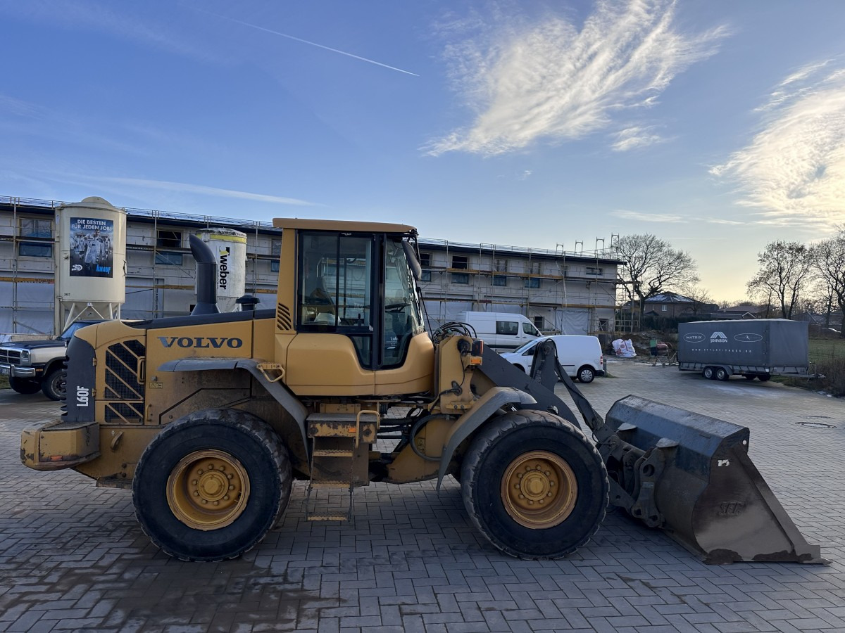 VOLVO L 60 F low Hours Klima Very good Condition - Wheel loader: picture 2 VOLVO L 60 F low Hours Klima Very good Condition - Wheel loader: picture 2