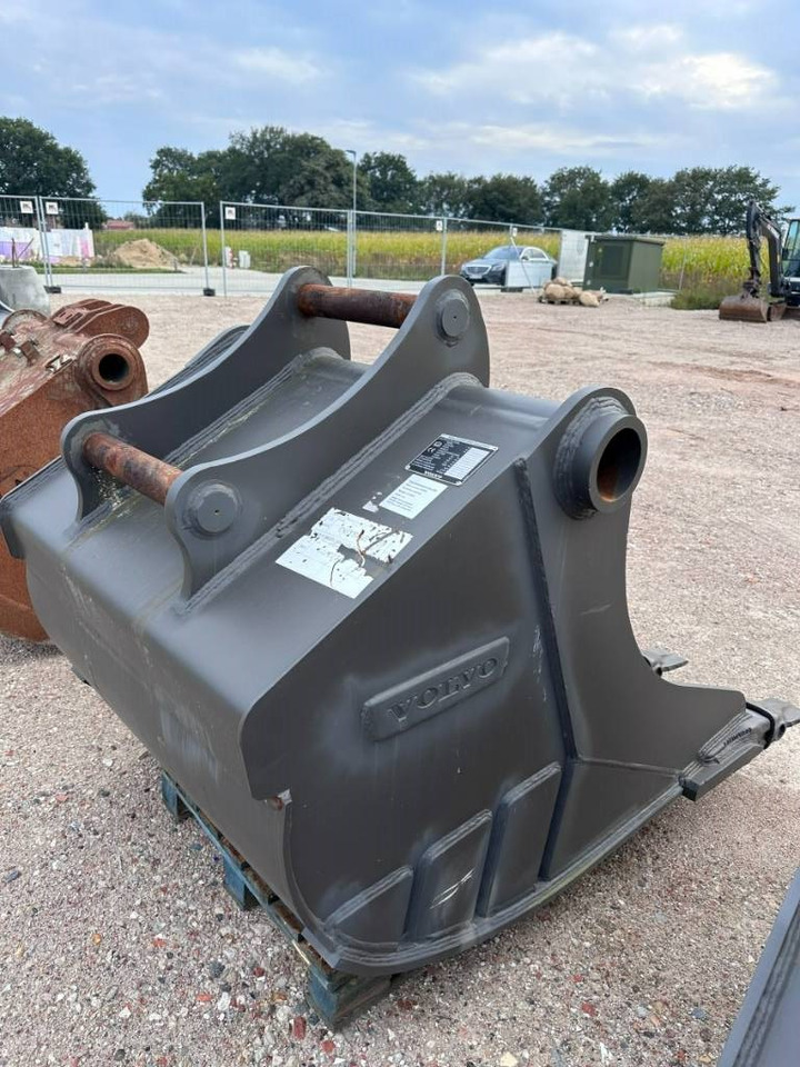 New Excavator bucket Volvo S 70 / S7 Tieflöffel bucket 1.500mm cbm 1.5 m³: picture 13 New Excavator bucket Volvo S 70 / S7 Tieflöffel bucket 1.500mm cbm 1.5 m³: picture 13