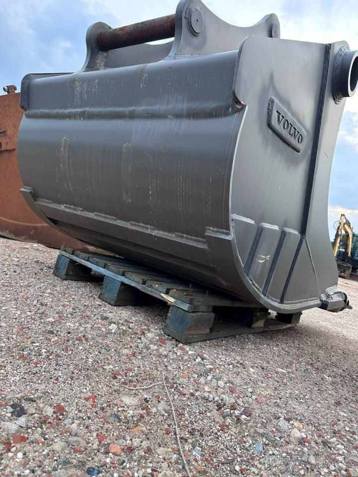New Excavator bucket Volvo S 70 / S7 Tieflöffel bucket 1.500mm cbm 1.5 m³: picture 14 New Excavator bucket Volvo S 70 / S7 Tieflöffel bucket 1.500mm cbm 1.5 m³: picture 14