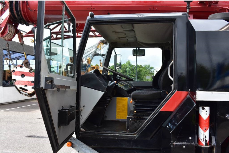 Liebherr LTM 1030-2 leasing Liebherr LTM 1030-2: picture 9 Liebherr LTM 1030-2 leasing Liebherr LTM 1030-2: picture 9