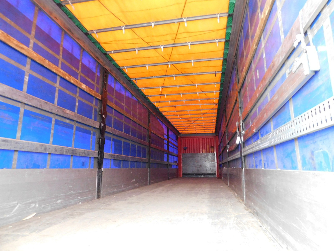 Krone Sd da06lnf - Curtainsider semi-trailer: picture 5 Krone Sd da06lnf - Curtainsider semi-trailer: picture 5