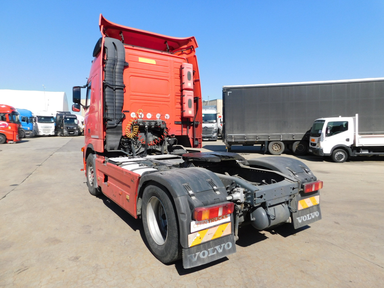 Volvo Fh 12 420 fh42 tb - Tractor unit: picture 4 Volvo Fh 12 420 fh42 tb - Tractor unit: picture 4
