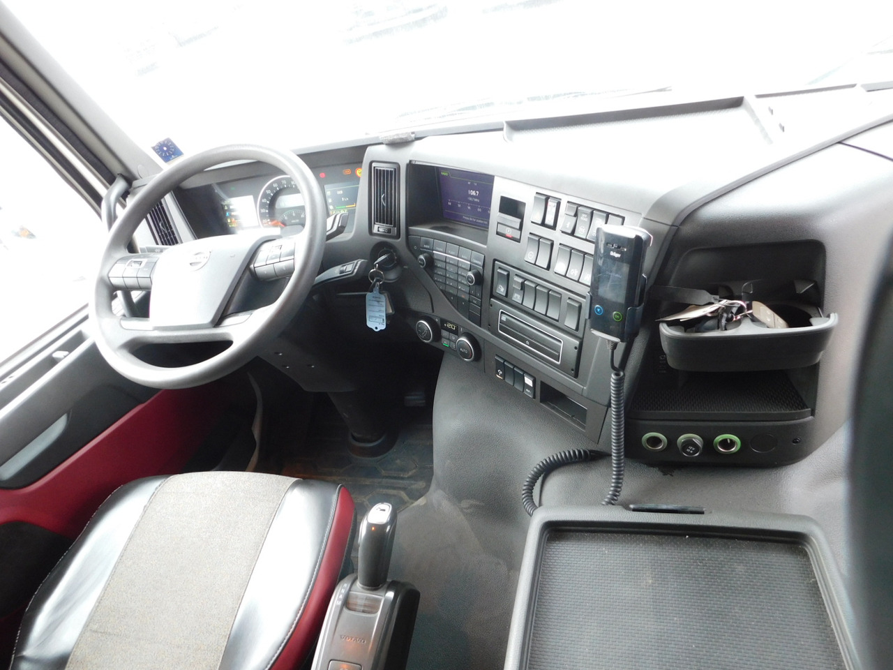 Tipper Volvo Fmx 460: picture 6