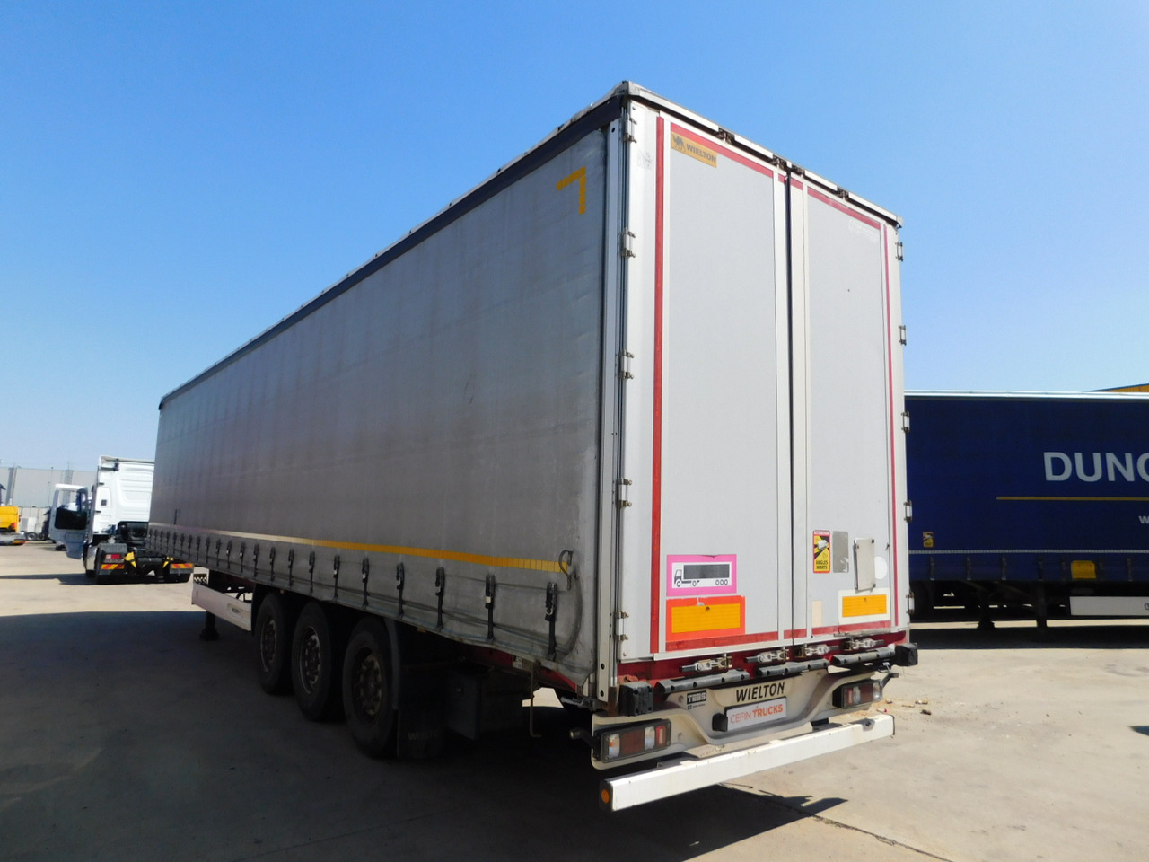 Wielton Ns3k - Curtainsider semi-trailer: picture 4 Wielton Ns3k - Curtainsider semi-trailer: picture 4