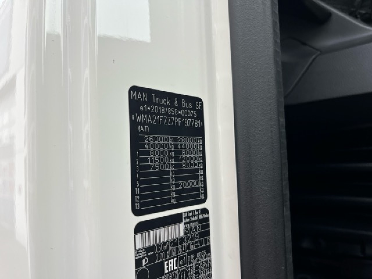 MAN TGX 26.470 6x2-4 LL CH Multiwechsler Euro6 Klima - Container transporter/ Swap body truck: picture 4 MAN TGX 26.470 6x2-4 LL CH Multiwechsler Euro6 Klima - Container transporter/ Swap body truck: picture 4