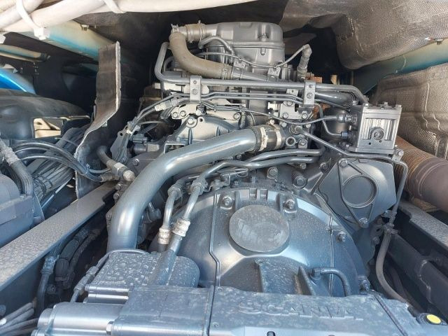 Tractor unit Scania R 450: picture 9