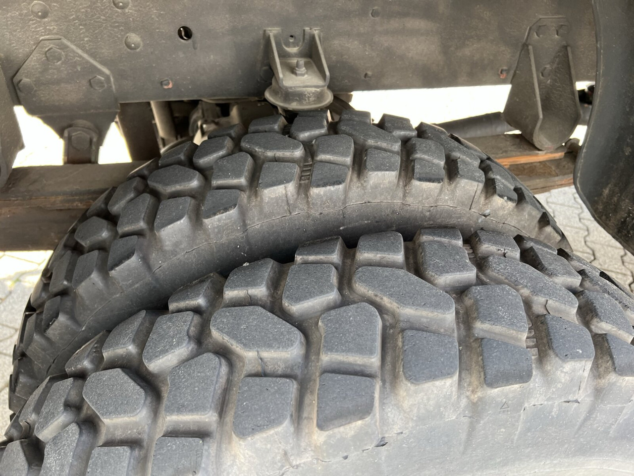 110-17 AW 4x4 110-17 AW 4x4, Ex-Bundeswehr, Küche - Curtainsider truck: picture 4 110-17 AW 4x4 110-17 AW 4x4, Ex-Bundeswehr, Küche - Curtainsider truck: picture 4