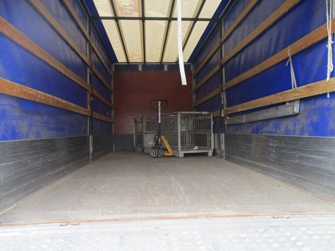 DAF DAF AE 45.150 LF Plane Spriegel LBW DAF AE 45.150 LF 4x2, Plane Spriegel LBW - Curtainsider truck: picture 3 DAF DAF AE 45.150 LF Plane Spriegel LBW DAF AE 45.150 LF 4x2, Plane Spriegel LBW - Curtainsider truck: picture 3