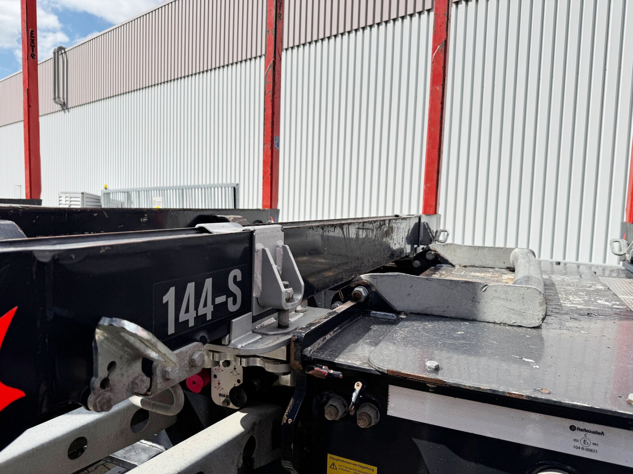 Doll LOGO H3L-14XL LOGO H3L-14XL, Liftachse, Nachlauflenkachse, teleskopierbar 9,4m-12,9 - Timber semi-trailer: picture 2 Doll LOGO H3L-14XL LOGO H3L-14XL, Liftachse, Nachlauflenkachse, teleskopierbar 9,4m-12,9 - Timber semi-trailer: picture 2