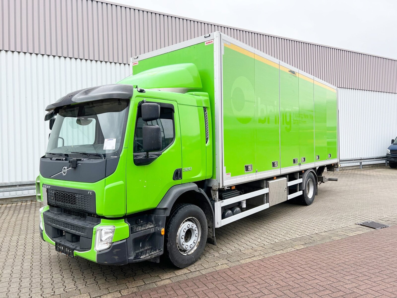 FE 320 4x2 FE 320 4x2 mit Zepro LBW - Box truck: picture 1 FE 320 4x2 FE 320 4x2 mit Zepro LBW - Box truck: picture 1