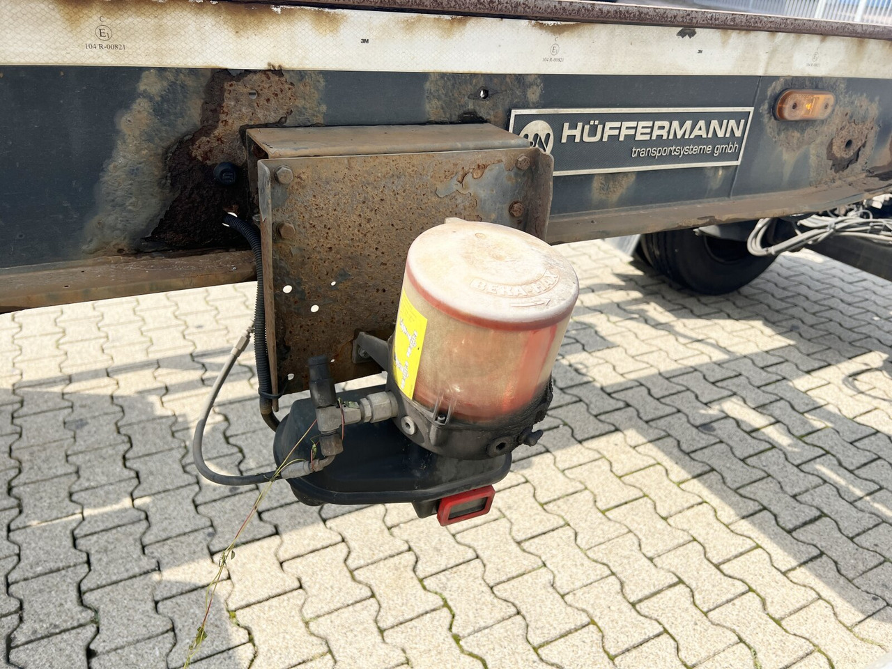 HSA 18.65 Schlittenabroller HSA 18.65 Schlittenabroller - Roll-off/ Skip trailer: picture 4 HSA 18.65 Schlittenabroller HSA 18.65 Schlittenabroller - Roll-off/ Skip trailer: picture 4