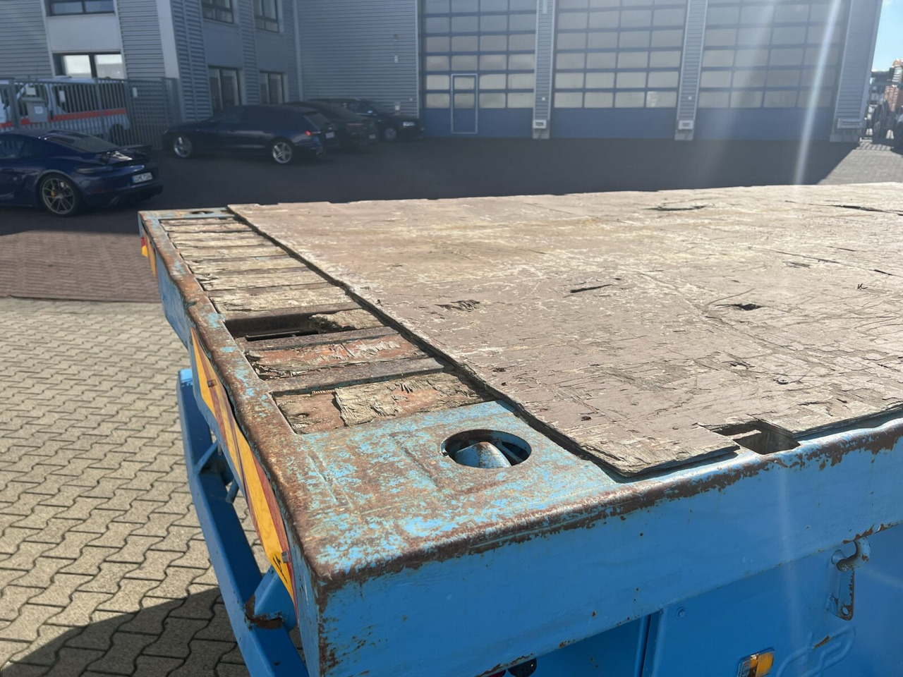 Crane truck, Dropside/ Flatbed truck MAN TGA 26.310 6X6 BB TGA 26.310 6X6 BB mit Kran HMF 1253-K4, Funk: picture 14 Crane truck, Dropside/ Flatbed truck MAN TGA 26.310 6X6 BB TGA 26.310 6X6 BB mit Kran HMF 1253-K4, Funk: picture 14
