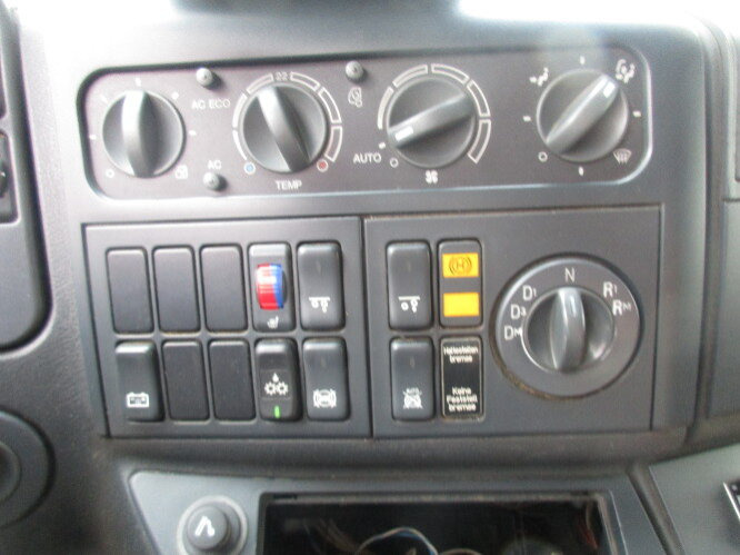 MAN TGA 26.350 6x2-2BL TGA 26.350/400 6x2-2BL FAUN POWER PRESS 524, OHNE MOTOR! - Garbage truck: picture 5 MAN TGA 26.350 6x2-2BL TGA 26.350/400 6x2-2BL FAUN POWER PRESS 524, OHNE MOTOR! - Garbage truck: picture 5