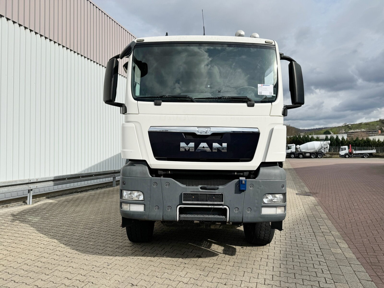 Dropside/ Flatbed truck MAN TGS 18.320 4X4 BL TGS 18.320 4X4 BL, Getränkekoffer, LBW MBB, 2x AHK: picture 8